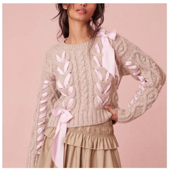 Braided Ribbon Cropped Chunky Cable Knit Sweater Taupe SIZE SMALL - Picture 3 of 7